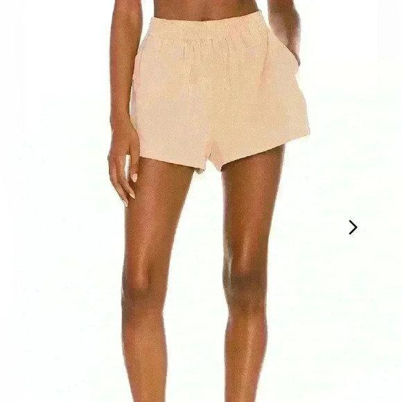 Lovers + Friends Snakeskin Elastic Band Shorts Size Small - Picture 1 of 9